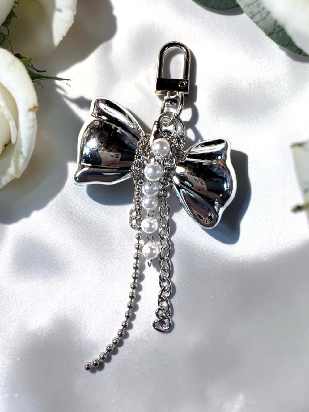 Silver Bow Keychain with Pearl Chain - Women Accessories